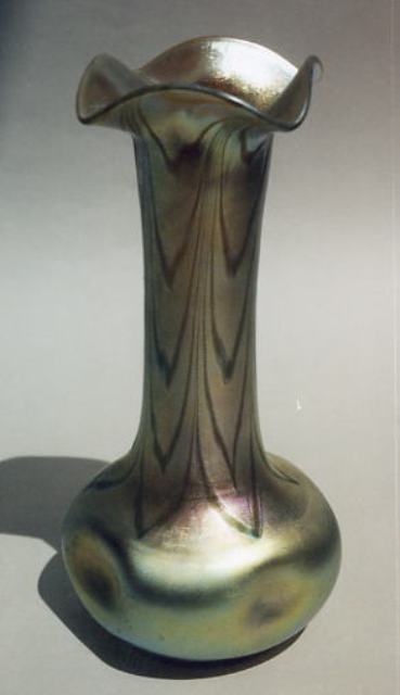 140 - Gold Aurene Iridescent Vase