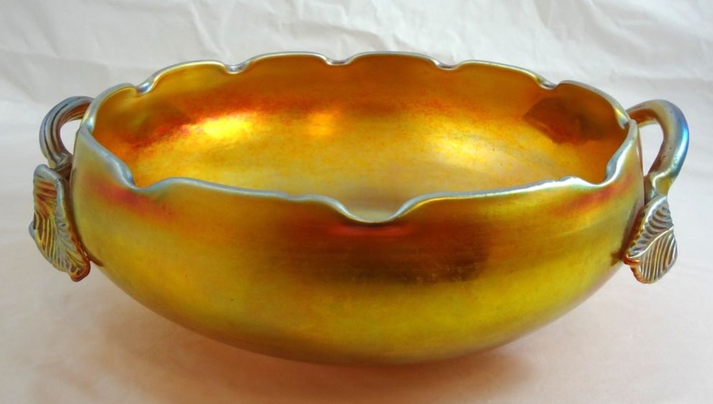 6059 - Gold Aurene Iridescent Bowl