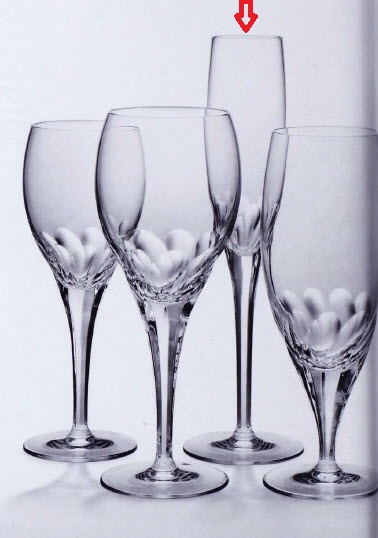 Petal Cut Stemware - Champagne (Boxed Pair)