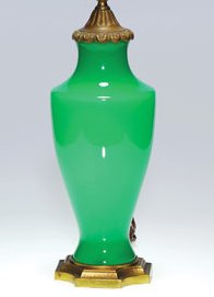 2144 - Green Jade Jade Vase/Lamp