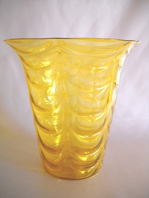 2364 - Bristol Yellow Transparent Vase