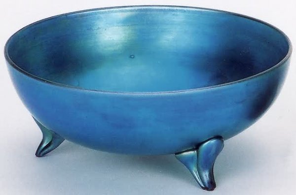 2553 - Blue Aurene Iridescent Nut Dish