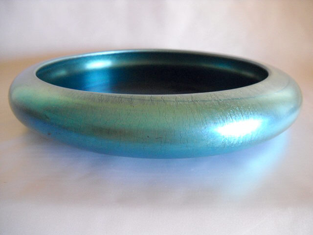 2586 - Blue Aurene Iridescent Bowl