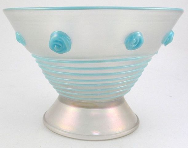 2612 - Verre de Soie Iridescent Bowl