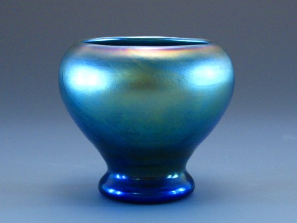 2641 - Blue Aurene Iridescent Vase