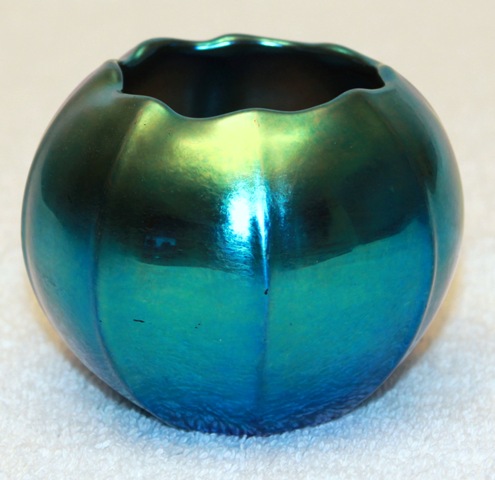 2651 - Blue Aurene Iridescent Vase