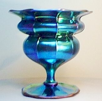 2652 - Blue Aurene Iridescent Vase