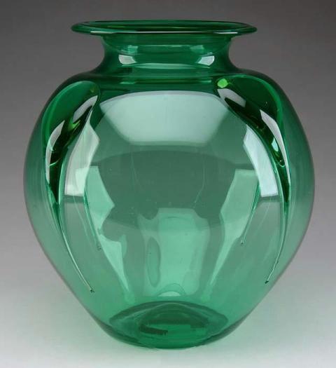 2683 - Pomona Green Transparent Water Lamp