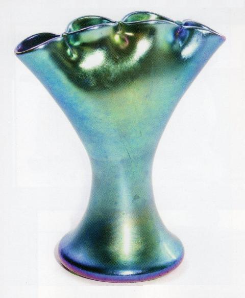 2762 - Blue Aurene Iridescent Vase
