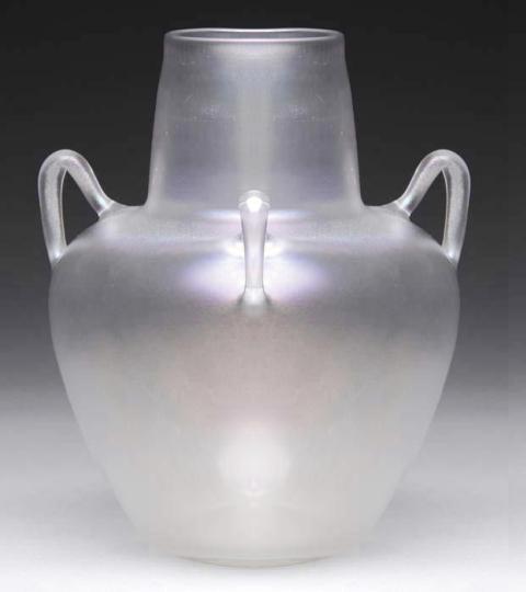 2768 - Verre de Soie Iridescent Vase