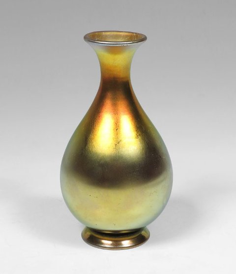 2776 - Gold Aurene Iridescent Vase
