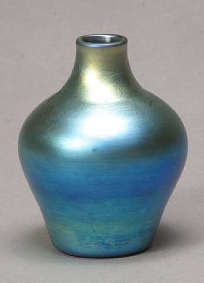 2784 - Blue Aurene Iridescent Vase