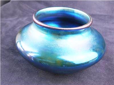 2792 - Blue Aurene Iridescent Vase