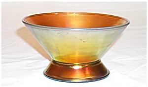 2817 - Gold Aurene Iridescent Bowl