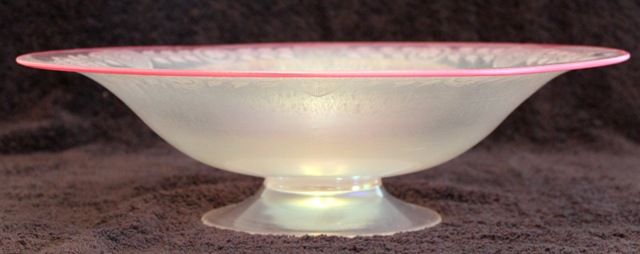 2839 - Verre de Soie Engraved Bowl