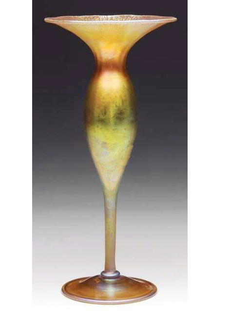 2850 - Gold Aurene Iridescent Vase