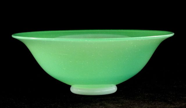 2851 - Green Jade Jade Bowl