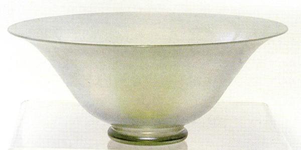 2851 - Verre de Soie Iridescent Bowl
