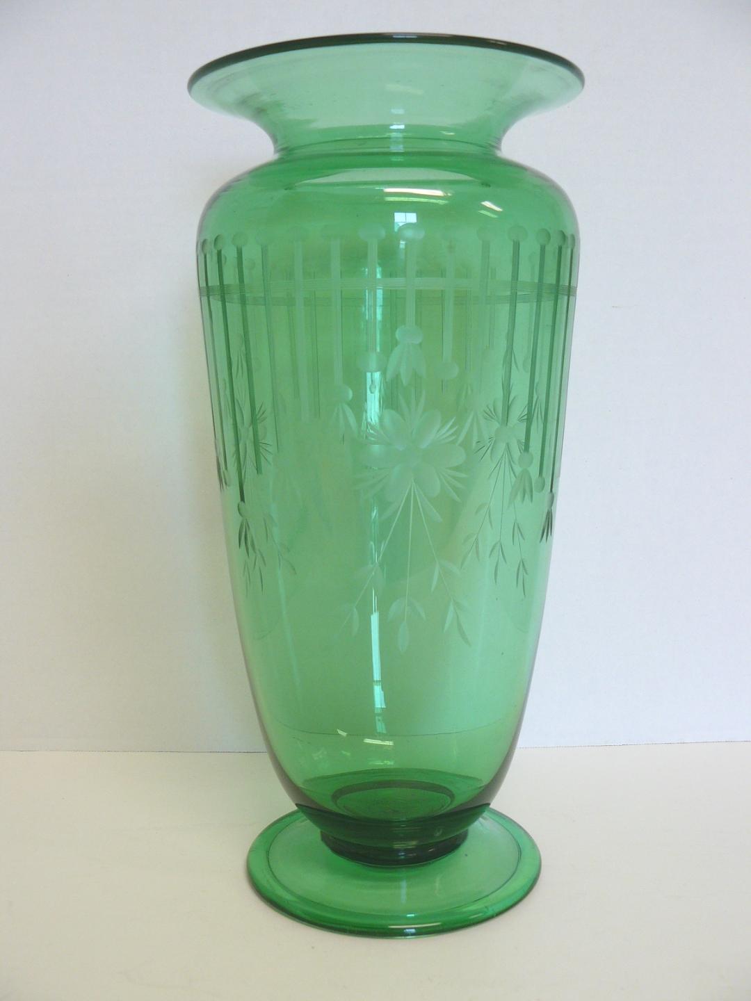 2908 - Pomona Green Engraved Vase
