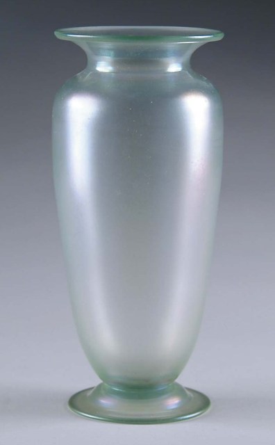 2908 - Aqua Marine Iridescent Vase
