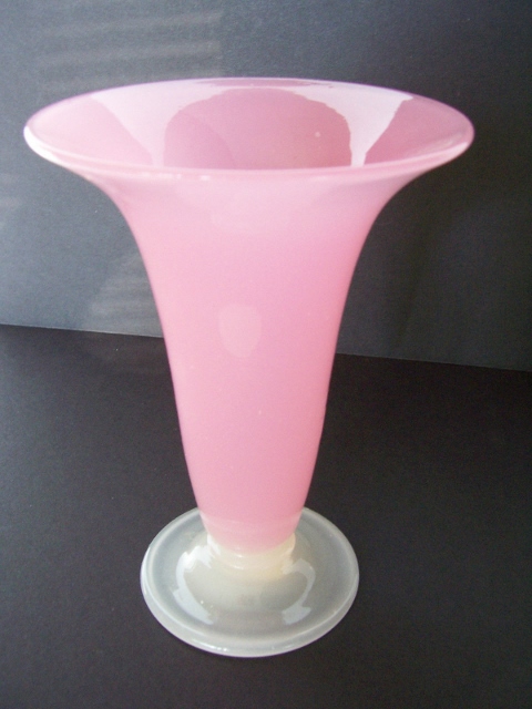 2909 - Rosaline Jade Vase