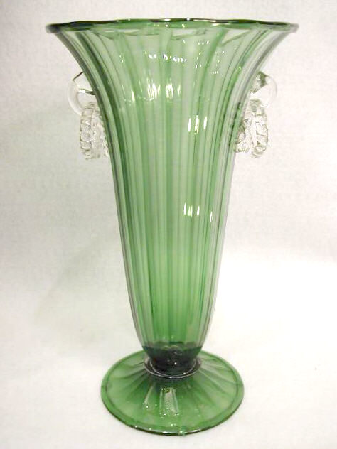 2909 - Green Transparent Vase