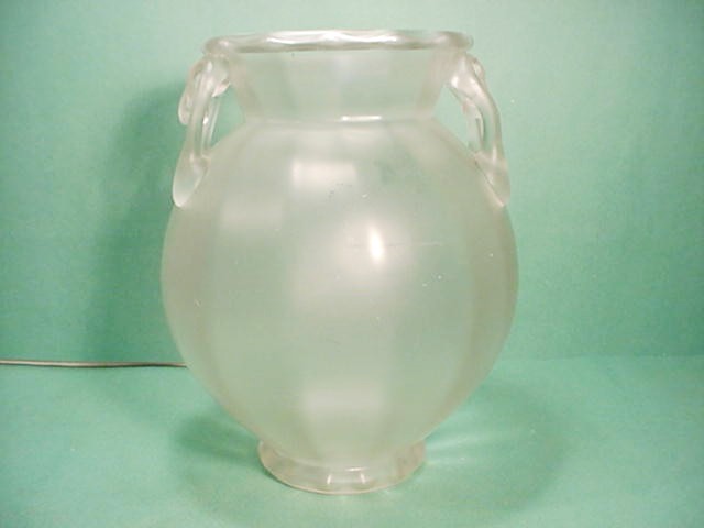 2939 - Verre de Soie Iridescent Vase