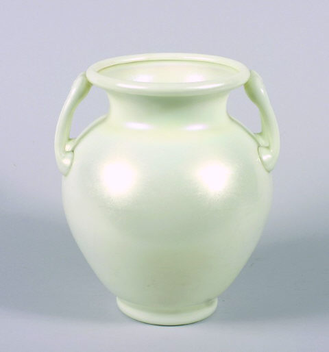 2939 - Ivrene Iridescent Vase