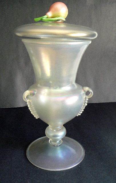 2944 - Verre de Soie Iridescent Covered Vase