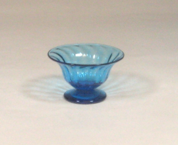 3067 - Celeste Blue Transparent Salt