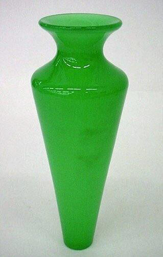 3307 - Green Jade Jade Limousine Vase