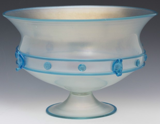 3372 - Cyprian Iridescent Bowl