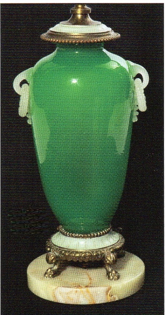3563 - Green Jade Jade Vase/Lamp