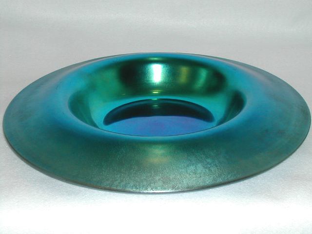 3579 - Blue Aurene Iridescent Pan