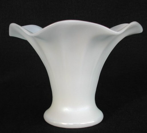 368 - Ivrene Iridescent Vase