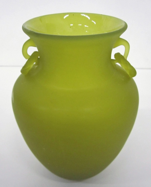 5016 - Yellow Jade Jade Vase