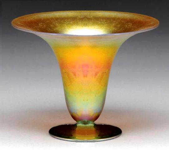 5070 - Gold Aurene Iridescent Vase