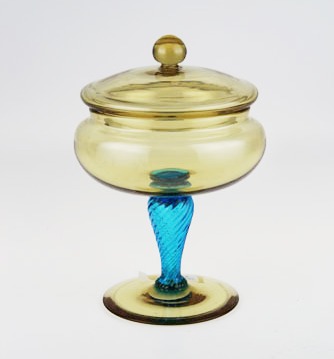 5128 - Amber Transparent Covered Vase