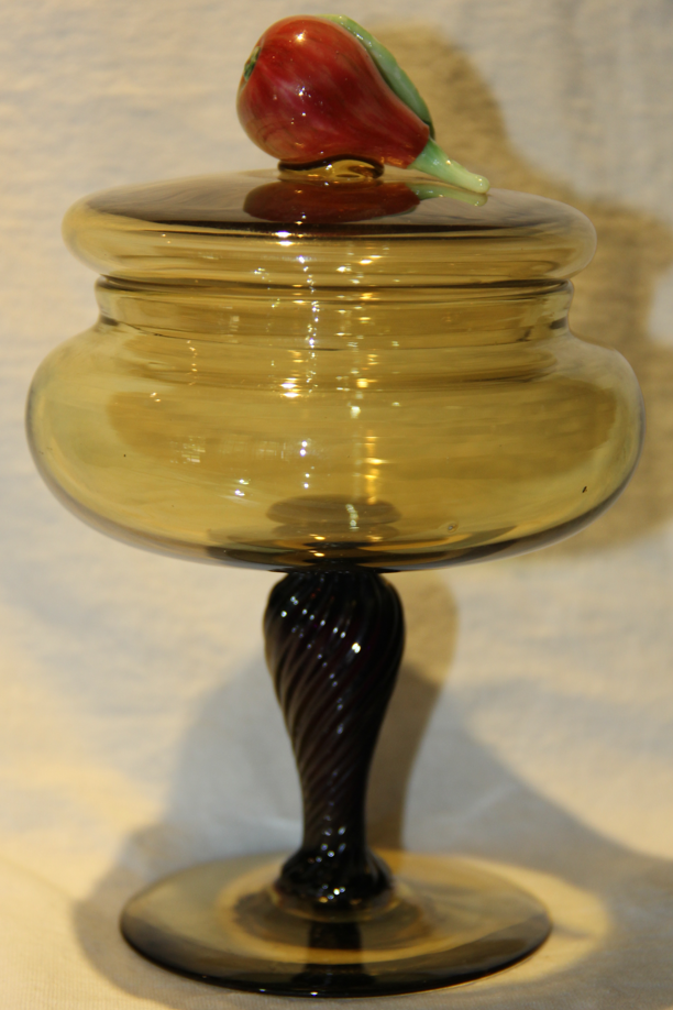 5128 - Amber Transparent Covered Vase