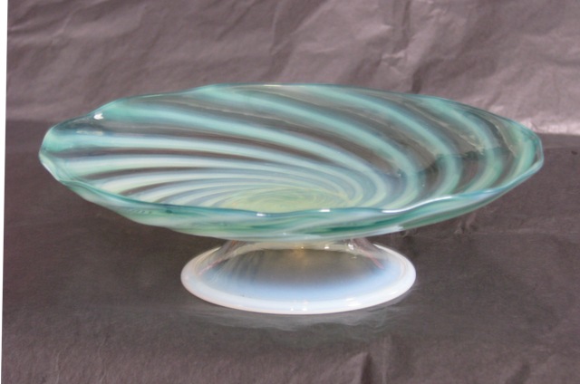 5186 - Oriental Jade Translucent Bowl