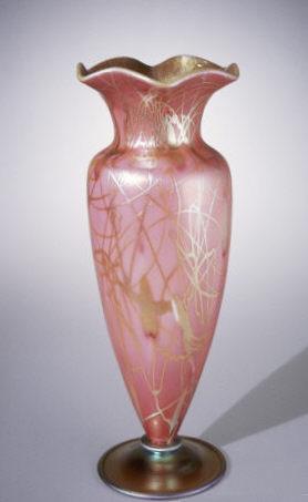 541 - Red Aurene Iridescent Vase