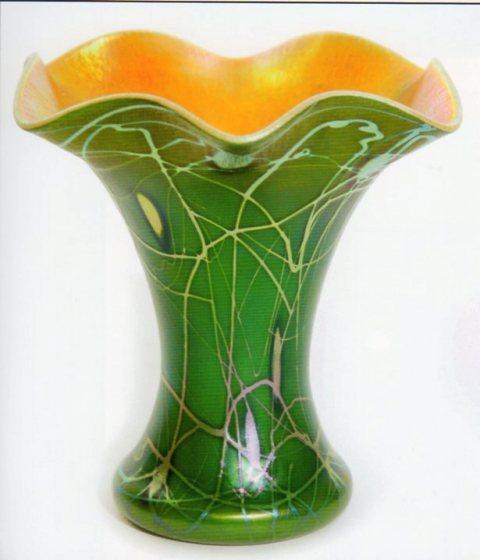 548 - Green Aurene Iridescent Vase