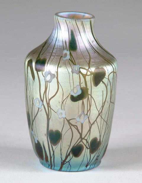 553 - Gold Aurene Iridescent Vase