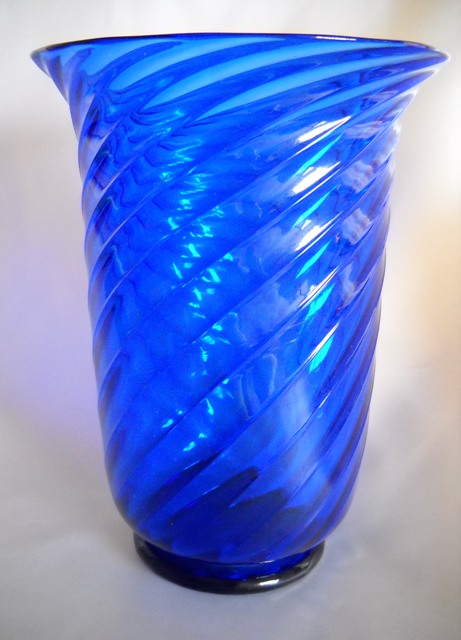 6030 - Flemish Blue Transparent Vase