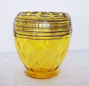 6031 - Bristol Yellow Vase