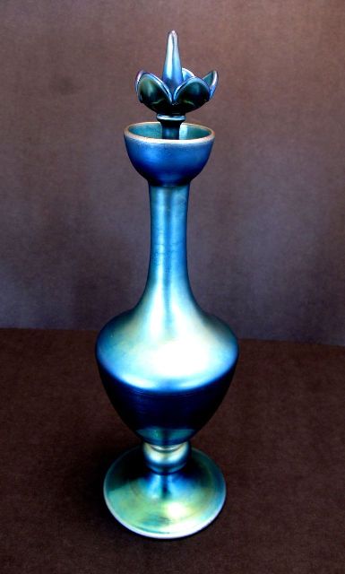 6047 - Blue Aurene Iridescent Cologne