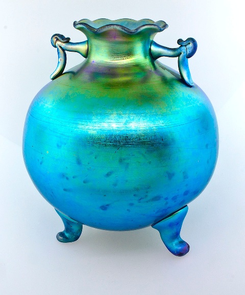 6117 - Blue Aurene Iridescent Vase