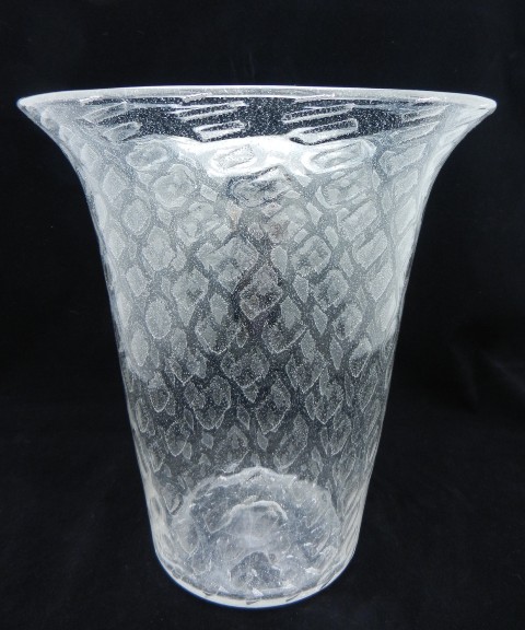 6123 - Colorless Silverina Vase