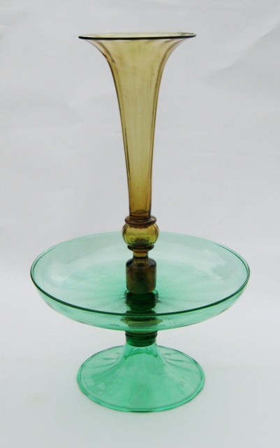 6160 - Pomona Green Transparent Centerpiece