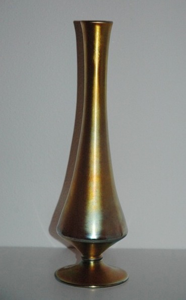 6165 - Gold Aurene Iridescent Vase